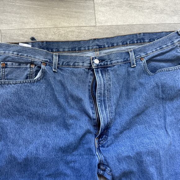 Levi's 550 Blue Denim Red Tab Relaxed Men's Straight Leg Jeans Size 50 X 29 - Picture 2 of 8